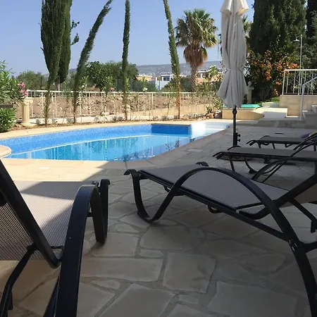 Villa Neyla Four Bedroom Front Coral Bay