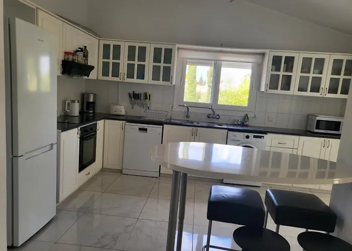 Neyla Four Bedroom Front * Coral Bay