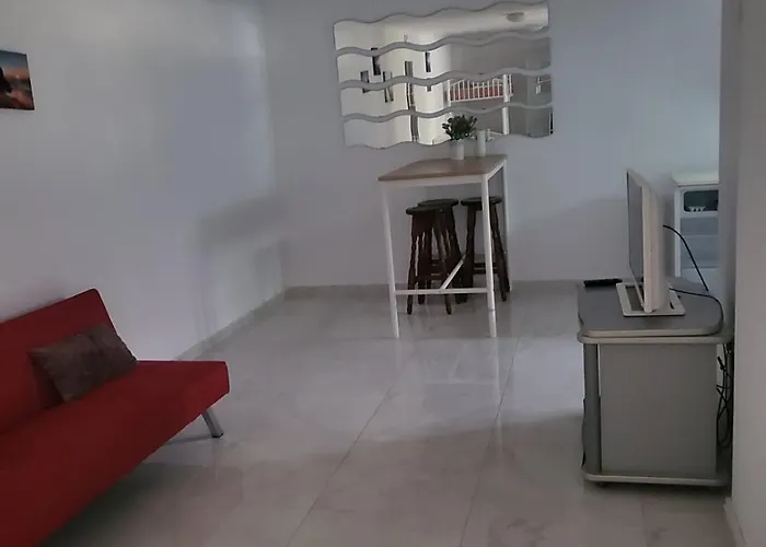 Вилла Neyla Four Bedroom Front *